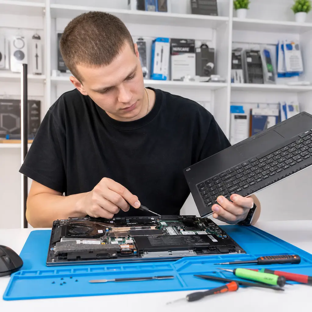 заменить клавиатуру на ноутбуке Acer в Звенигороде