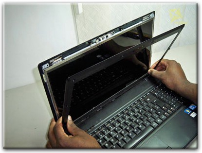 Замена экрана ноутбука Lenovo в Звенигороде